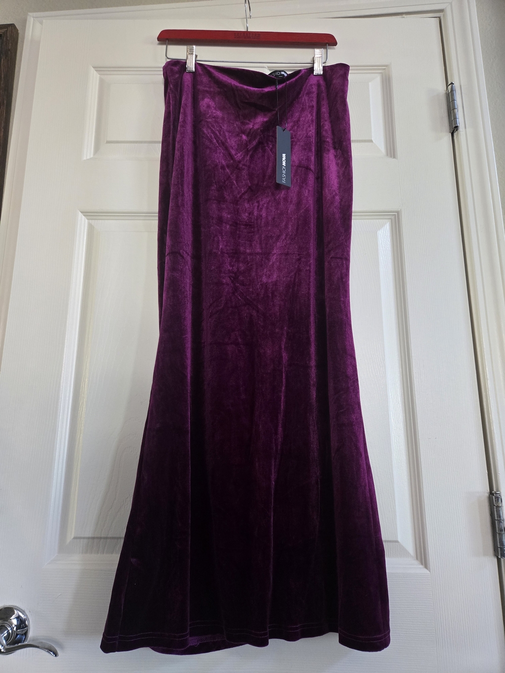 Fashion Nova Velour Maxi Skirt Plum Purple- Size Large